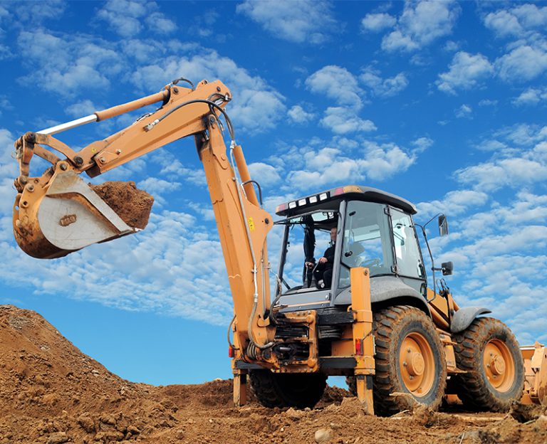 Heath's Excavations machinery photo 1